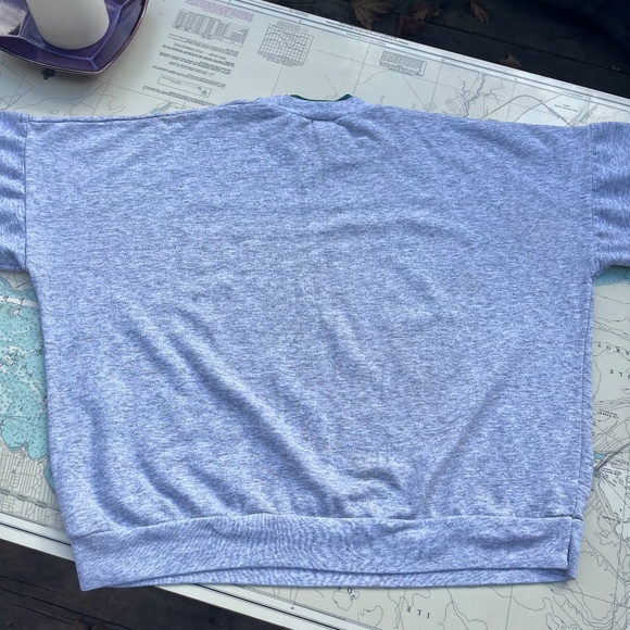 Vintage 90s Basic Editions Bear with Snowflakes Graphic Sweatshirt - Picture 8 of 8